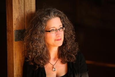 Author, Lauri Ann Lumby